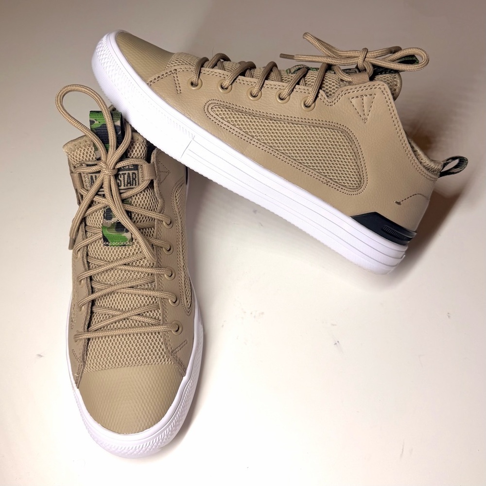 Converse Men’s Chuck Taylor All Star Ultra Low 'Khaki' Sneakers Size- 7
